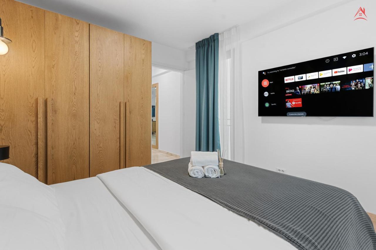 Apartament Opera Residence - Cismigiu, Eroilor, Free Private Parking Букурещ Екстериор снимка